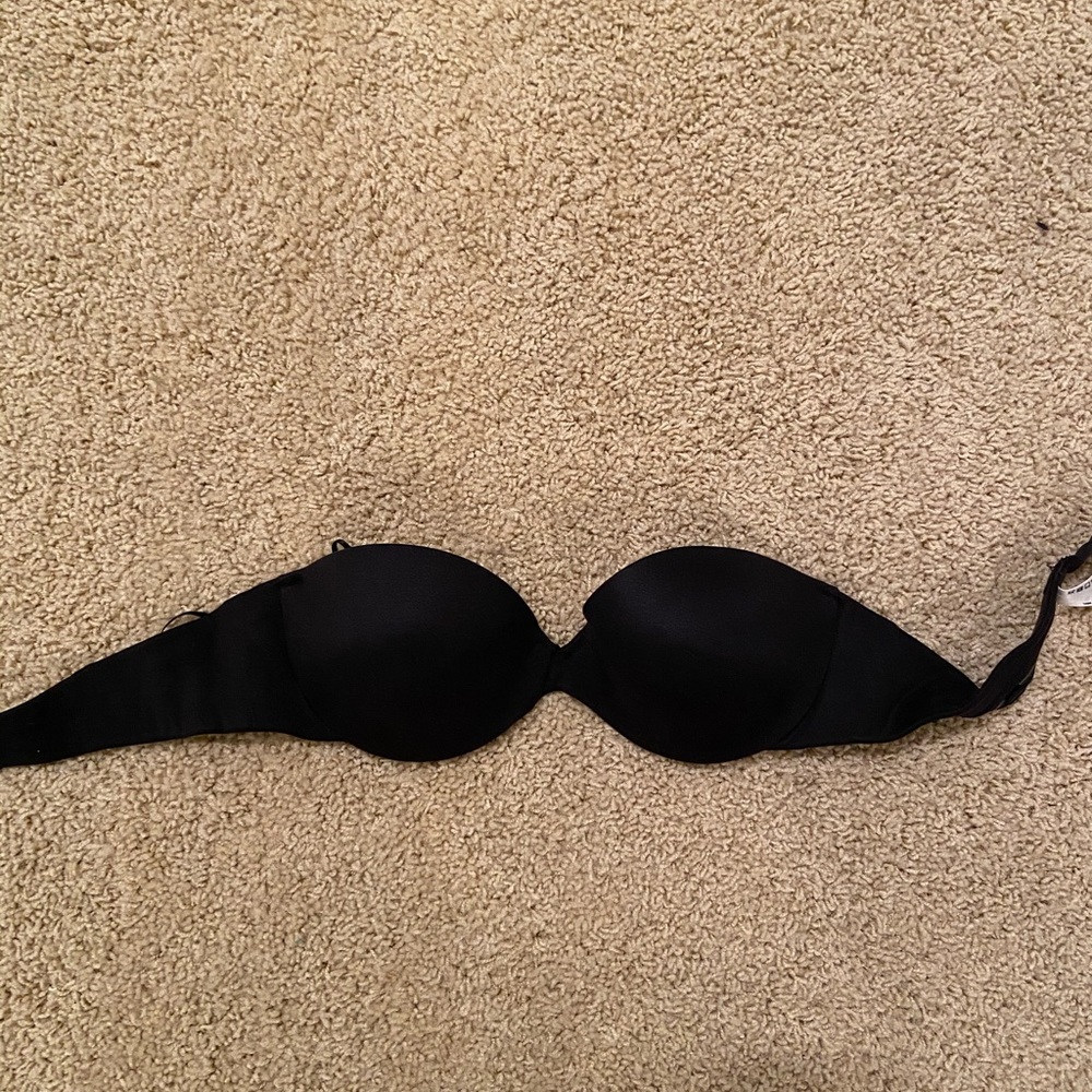 strapless push-up bra
